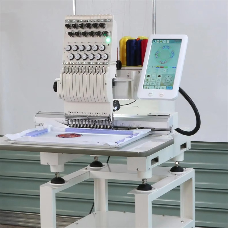 Sewing Machine In Textile - コンピュータ刺繍ミシン多針装置、カスタムテキスタイル製造用