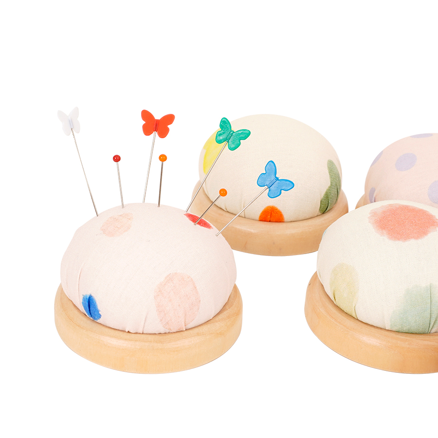 Sewing Pin Cushion - 1pc 小さなフレッシュスタイル生地縫製ツールアクセサリー、クロスステッチニードルキーパー、木製ベースピンクッション、手作り DIY 縫製 P