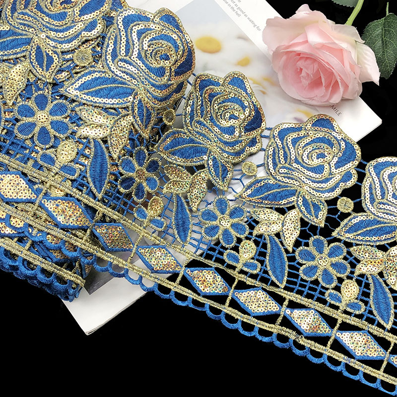 3 ヤード 19.5 センチメートル幅絶妙な花刺繍スパンコー - Textile And Sewing Supply のレビューと価格
